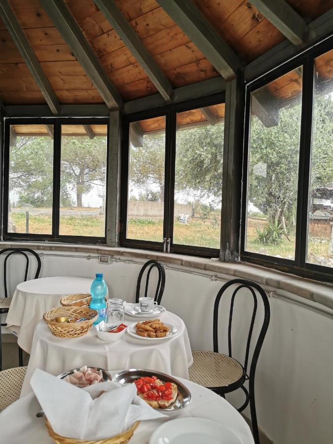 Villa Dei Romani - Country House Guidonia Montecelio Bagian luar foto